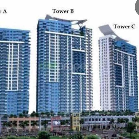 Cubao Manhattan Heights, Unit 8Bc Tower B, 1 Br Manila Exterior foto